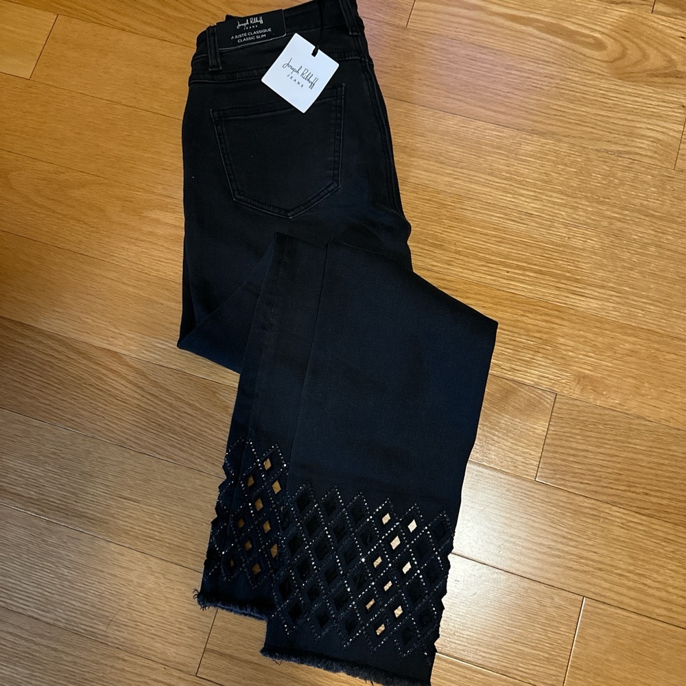 Joseph Ribkoff Black Cropped Jeans with Cutout Hem
